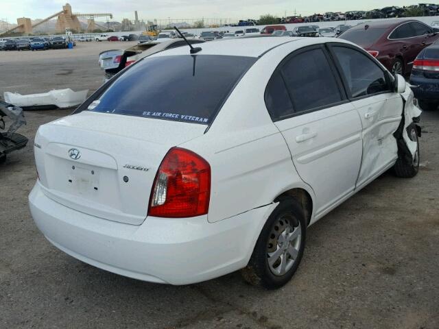 KMHCN46C89U296359 - 2009 HYUNDAI ACCENT GLS WHITE photo 4