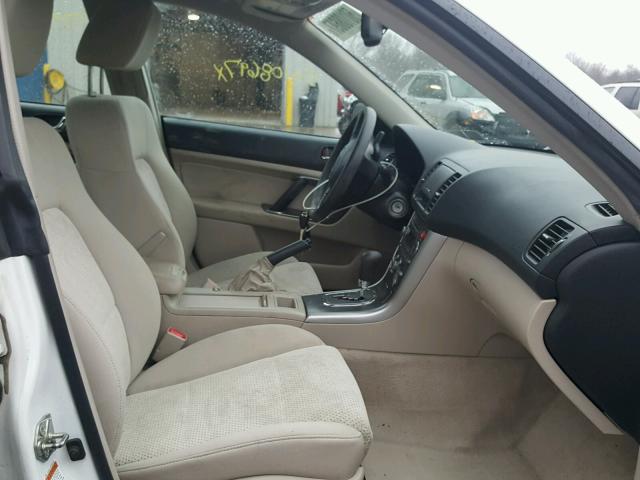 4S3BL626867219406 - 2006 SUBARU LEGACY 2.5 WHITE photo 5