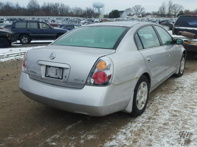 1N4AL11DX4C144314 - 2004 NISSAN ALTIMA BAS SILVER photo 4