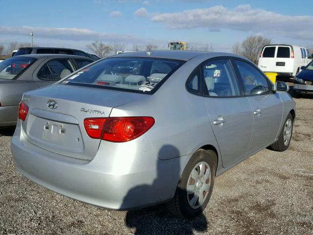 KMHDU46D08U489684 - 2008 HYUNDAI ELANTRA GL SILVER photo 4