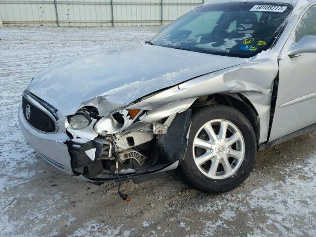 2G4WC532651293020 - 2005 BUICK LACROSSE C SILVER photo 9