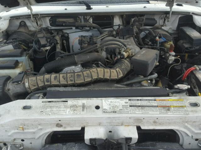 4F4ZR17V7YTM08212 - 2000 MAZDA B3000 CAB WHITE photo 7