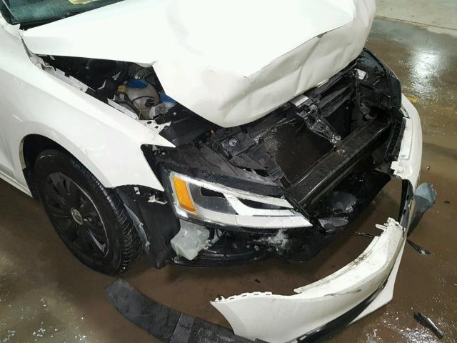 3VW2K7AJ4EM230175 - 2014 VOLKSWAGEN JETTA BASE 白色 照片 9