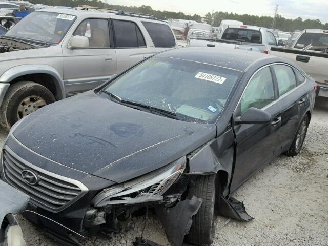 5NPE24AF8FH224638 - 2015 HYUNDAI SONATA SE BLACK photo 2