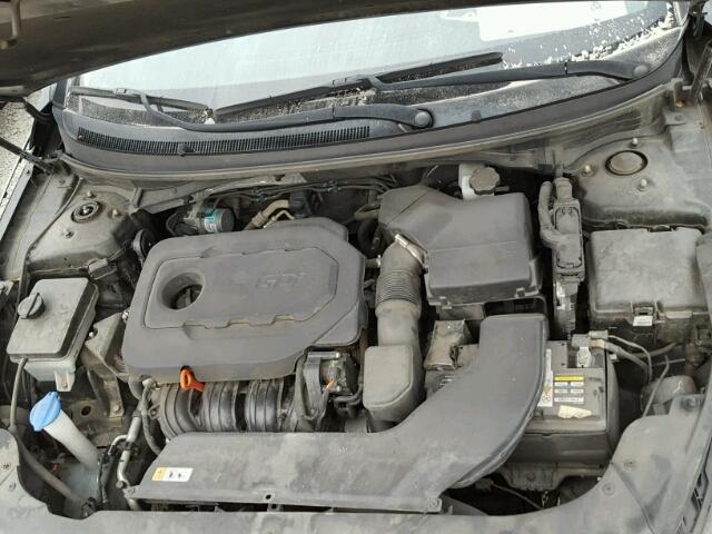 5NPE24AF8FH224638 - 2015 HYUNDAI SONATA SE BLACK photo 7