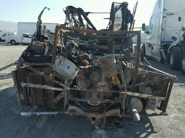 4VZBR54933C044001 - 2003 SPARTAN MOTORS MOTORHOME BURN photo 9