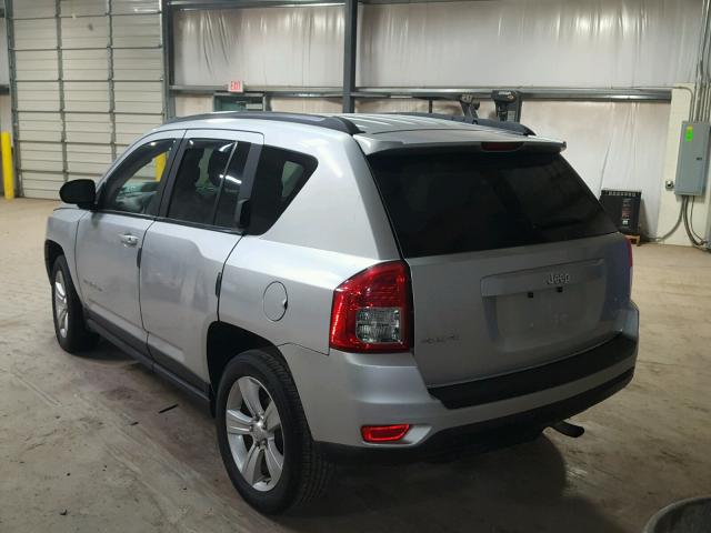 1C4NJDBB5DD108637 - 2013 JEEP COMPASS SP SILVER photo 3