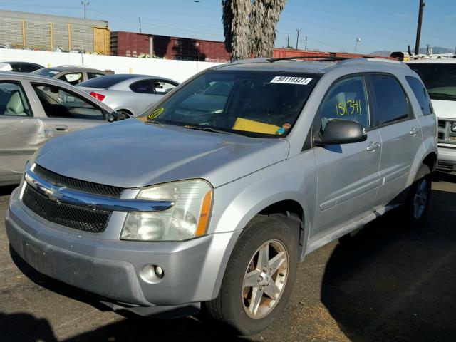 2CNDL63F256031708 - 2005 CHEVROLET EQUINOX LT SILVER photo 2