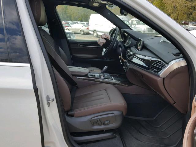 5UXKT0C56J0W00061 - 2018 BMW X5 XDR40E Beyaz fotoğraf 5