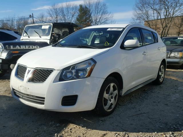 5Y2SP67809Z451747 - 2009 PONTIAC VIBE WHITE photo 2