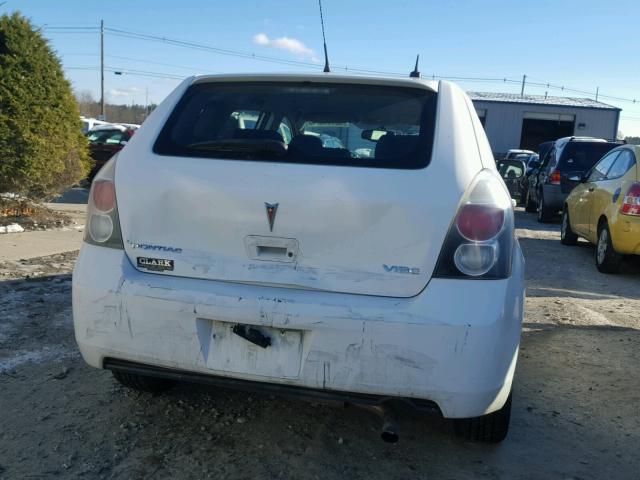 5Y2SP67809Z451747 - 2009 PONTIAC VIBE WHITE photo 9