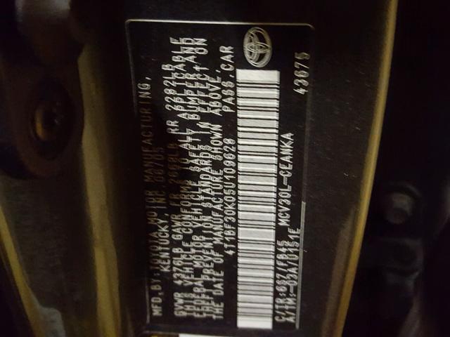 4T1BF30K05U109628 - 2005 TOYOTA CAMRY LE 灰色 照片 10