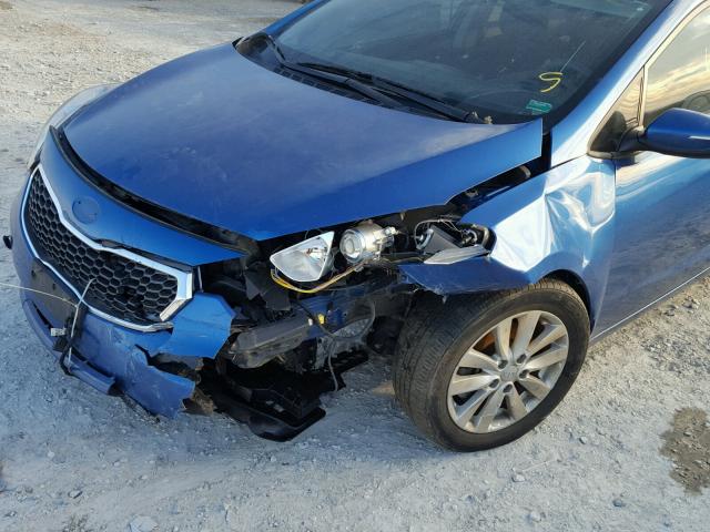 KNAFX4A64F5255811 - 2015 KIA FORTE LX BLUE photo 9