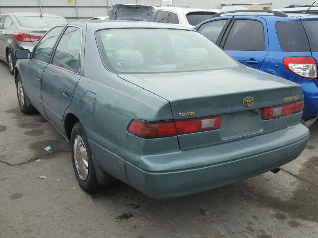 4T1BG22KXVU066601 - 1997 TOYOTA CAMRY CE GREEN photo 3