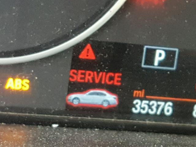 WBA3C3G51FNS75554 - 2015 BMW 320 I RED photo 8