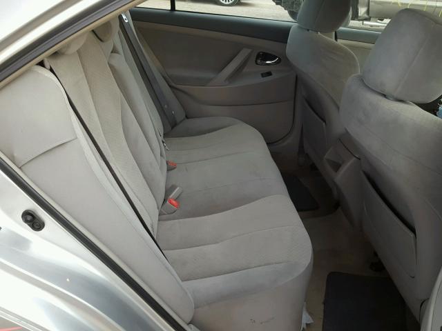 4T1BE46K59U271132 - 2009 TOYOTA CAMRY BASE SILVER photo 6