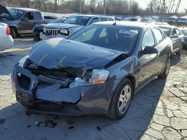 1G2ZF57B484171188 - 2008 PONTIAC G6 VALUE L GRAY photo 2