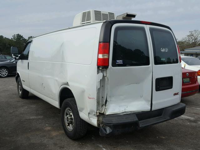 1GTHG39V561273243 - 2006 GMC SAVANA G35 WHITE photo 3