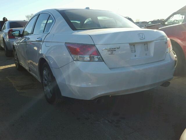 1HGCP3F86AA023142 - 2010 HONDA ACCORD EXL WHITE photo 3