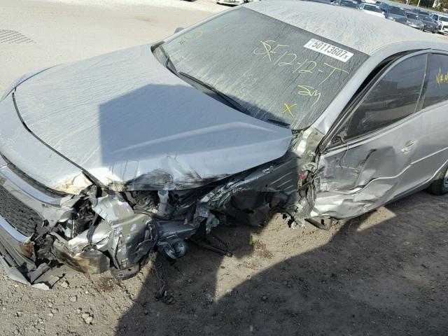 1G11B5SA4GF121633 - 2016 CHEVROLET MALIBU LIM 银色 照片 10