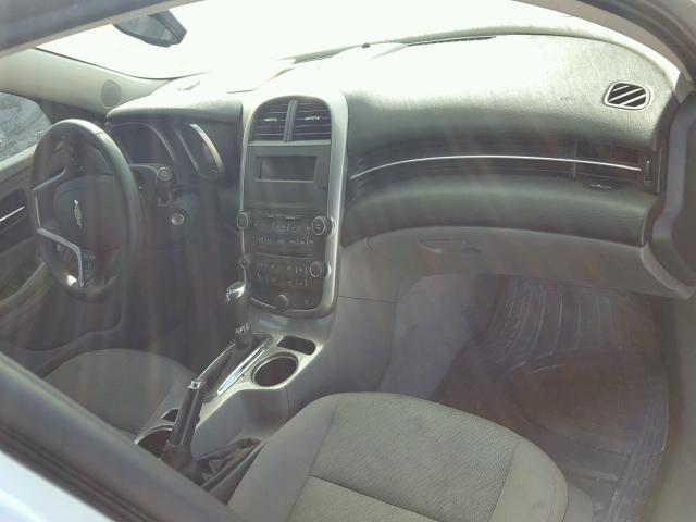 1G11B5SA4GF121633 - 2016 CHEVROLET MALIBU LIM 银色 照片 9