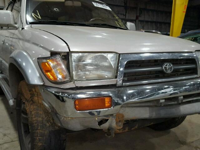 JT3HN87R0W0144409 - 1998 TOYOTA 4RUNNER LI SILVER photo 9