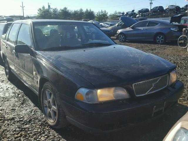 YV1LS55A7X1590962 - 1999 VOLVO S70 BLACK photo 1