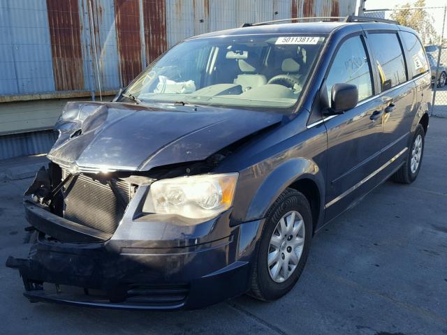 2A8HR44E89R630186 - 2009 CHRYSLER TOWN & COU BLUE photo 2