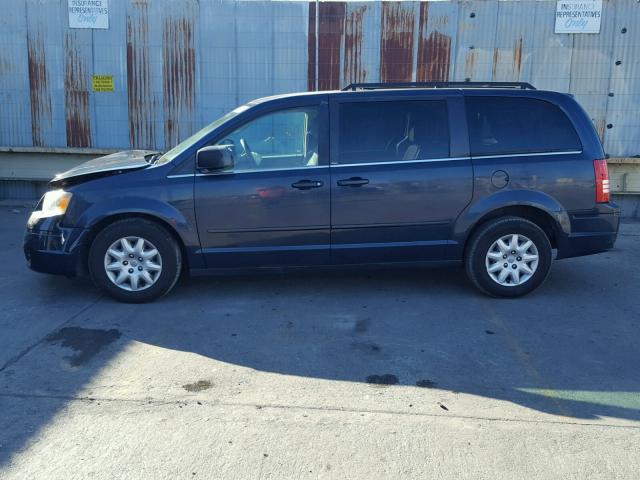 2A8HR44E89R630186 - 2009 CHRYSLER TOWN & COU BLUE photo 9