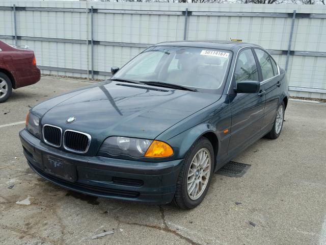 WBAAM5336YFR15713 - 2000 BMW 328 I GREEN photo 2