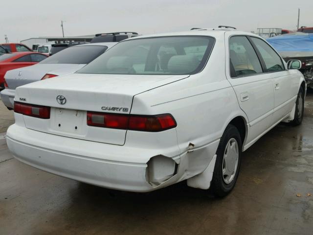 4T1BG22K6XU401162 - 1999 TOYOTA CAMRY CE WHITE photo 4