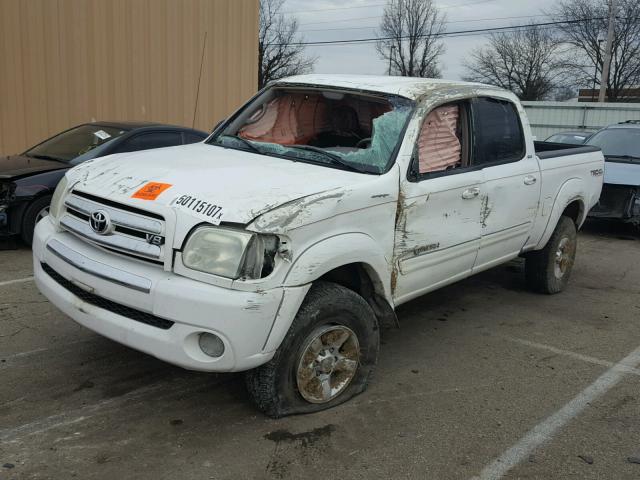 5TBDT44105S470691 - 2005 TOYOTA TUNDRA DOU WHITE photo 2