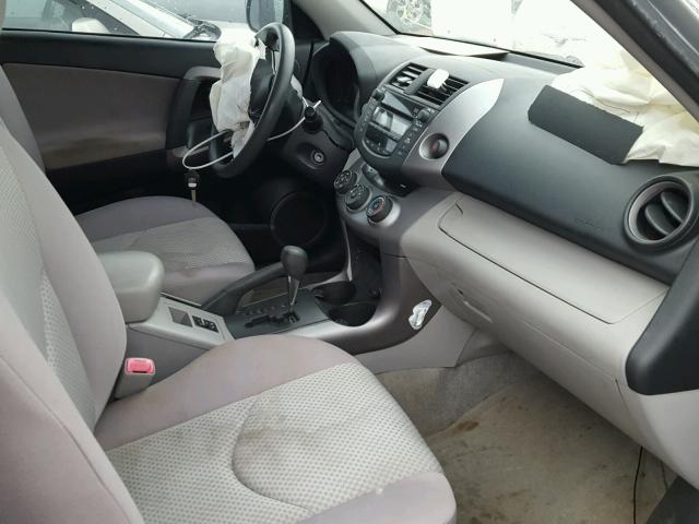 JTMZD33VX85106880 - 2008 TOYOTA RAV4 SILVER photo 5