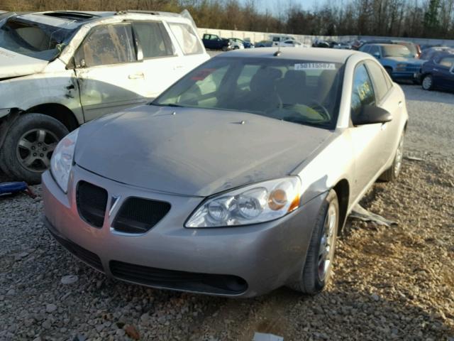 1G2ZG57B784228156 - 2008 PONTIAC G6 BASE SILVER photo 2