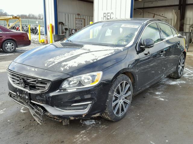 LYV402TK0HB125590 - 2017 VOLVO S60 PREMIE BLACK photo 2