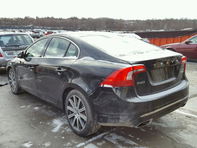 LYV402TK0HB125590 - 2017 VOLVO S60 PREMIE BLACK photo 3