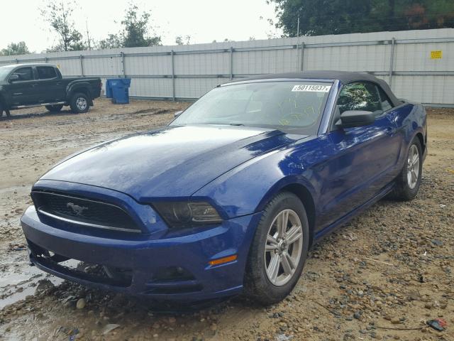 1ZVBP8EM7E5330854 - 2014 FORD MUSTANG BLUE photo 2