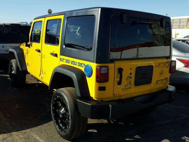 1C4BJWDG4FL641613 - 2015 JEEP WRANGLER U YELLOW photo 3