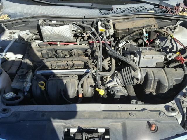 1FAHP33N78W165534 - 2008 FORD FOCUS SE GRAY photo 7