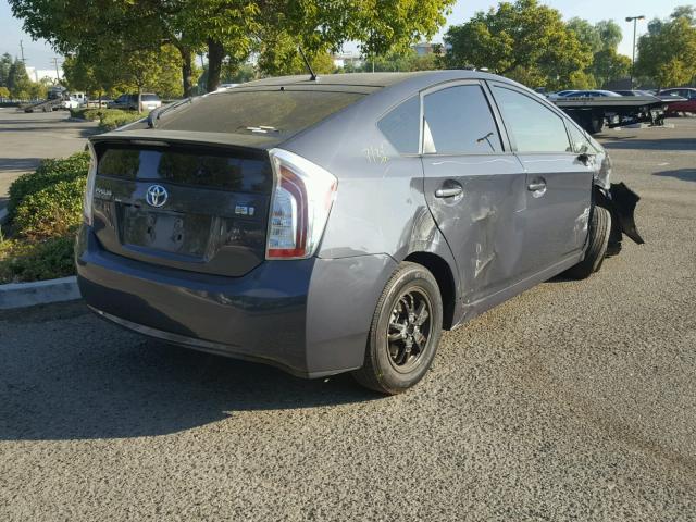 JTDKN3DU8F0437133 - 2015 TOYOTA PRIUS CHARCOAL photo 4