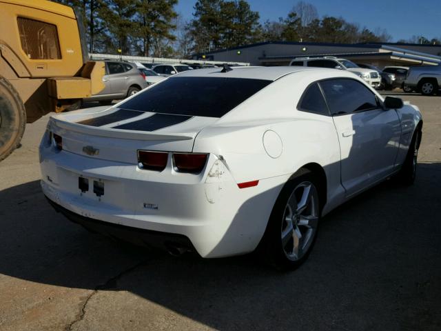 2G1FA1E34C9101853 - 2012 CHEVROLET CAMARO LS WHITE photo 4