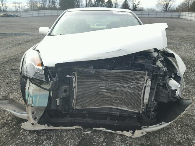 1N4AL21E28N512932 - 2008 NISSAN ALTIMA 2.5 WHITE photo 9