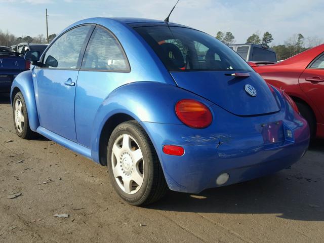 3VWDD21C0YM443989 - 2000 VOLKSWAGEN NEW BEETLE BLUE photo 3