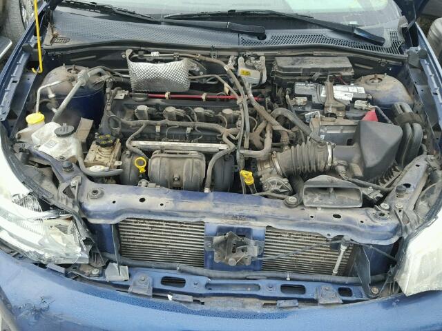 1FAHP35N78W113740 - 2008 FORD FOCUS SE BLUE photo 7