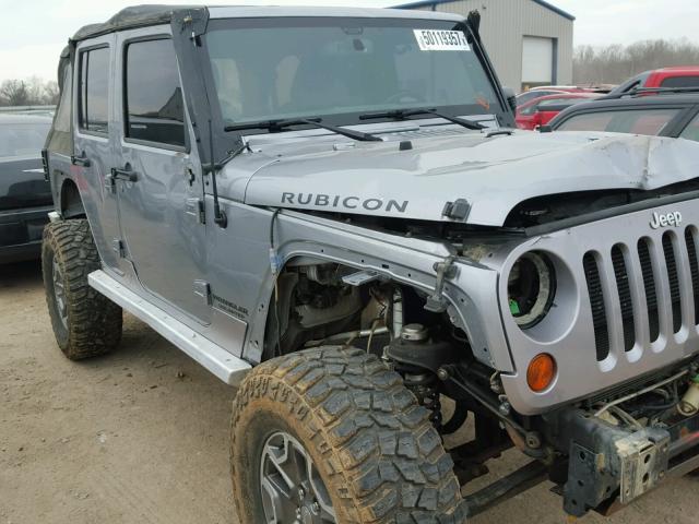 1C4HJWFG3DL608333 - 2013 JEEP WRANGLER U SILVER photo 9