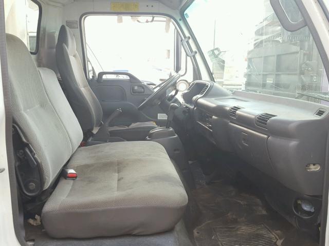 JALC4B14637008984 - 2003 ISUZU NPR WHITE photo 5