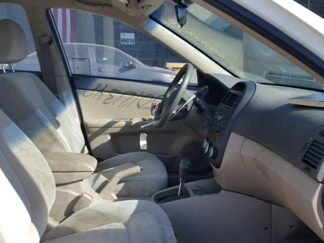 KNAFE122985558652 - 2008 KIA SPECTRA EX WHITE photo 5