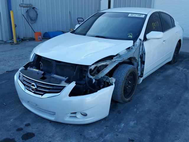 1N4AL2AP3AN437083 - 2010 NISSAN ALTIMA BAS WHITE photo 2