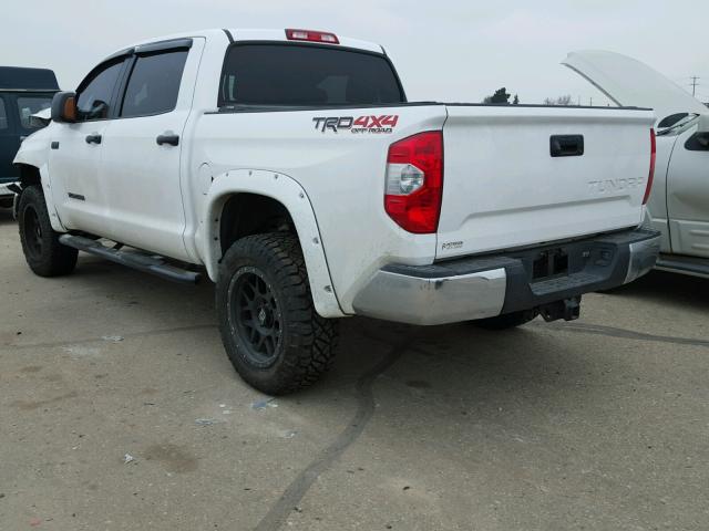 5TFDY5F16FX472811 - 2015 TOYOTA TUNDRA CRE WHITE photo 3