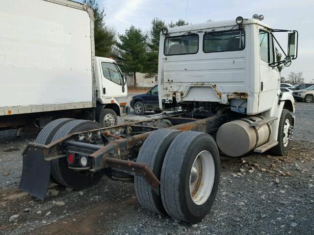 1FUBBFA803HK49942 - 2003 FREIGHTLINER MEDIUM CON WHITE photo 4